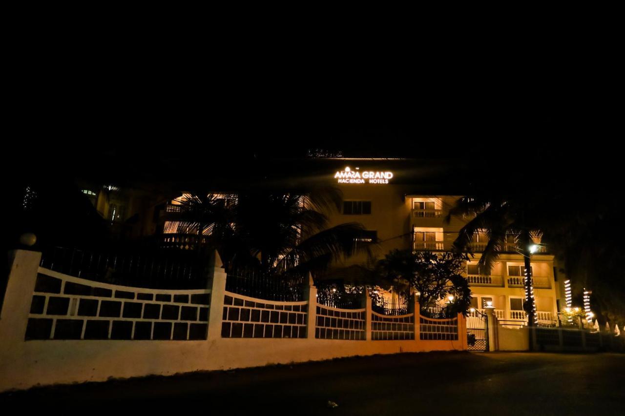 Calux Grand Baga - Formerly Amara Grand Exterior foto